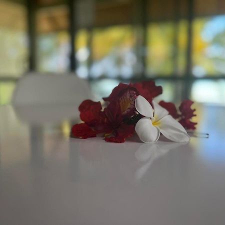 Paparei Beachfront Bungalows, Aitutaki Arutanga Buitenkant foto