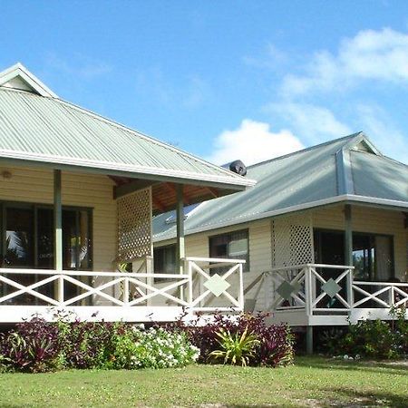 Paparei Beachfront Bungalows, Aitutaki Arutanga Buitenkant foto