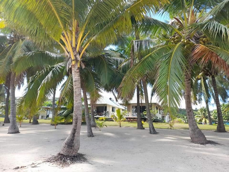 Paparei Beachfront Bungalows, Aitutaki Arutanga Buitenkant foto