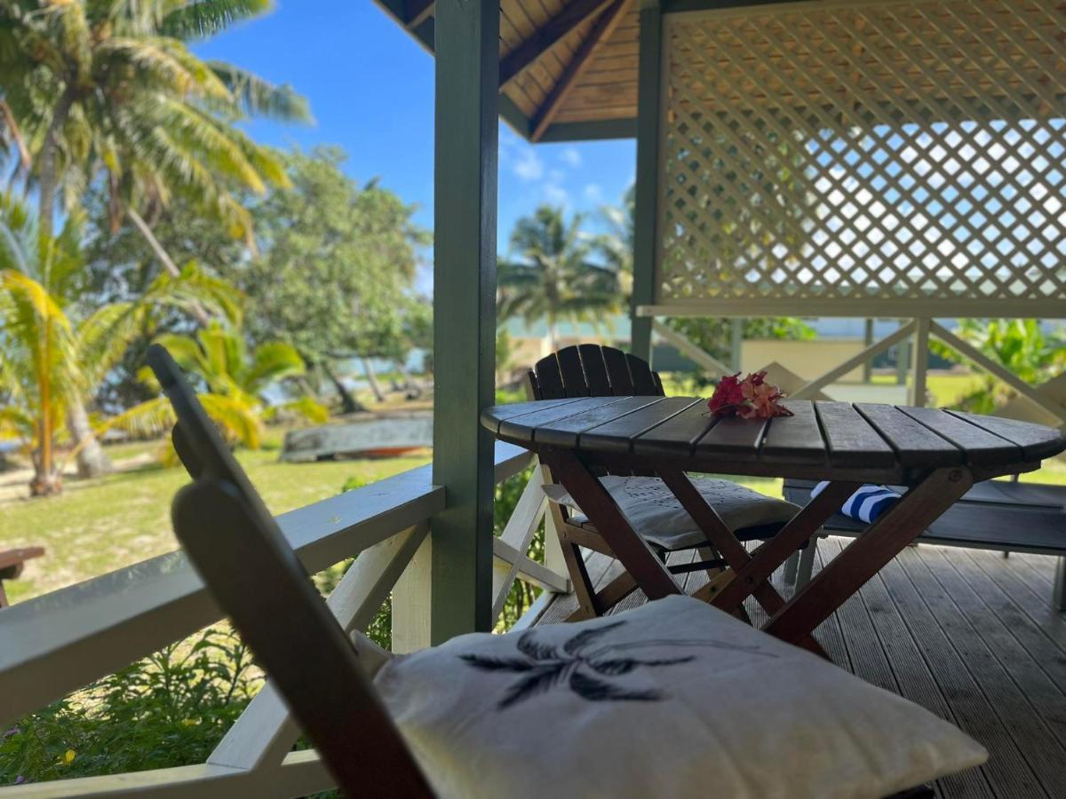 Paparei Beachfront Bungalows, Aitutaki Arutanga Buitenkant foto