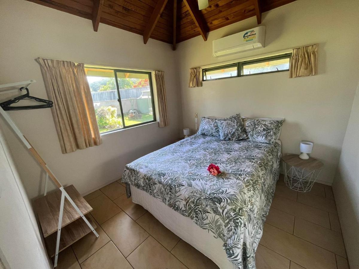 Paparei Beachfront Bungalows, Aitutaki Arutanga Buitenkant foto